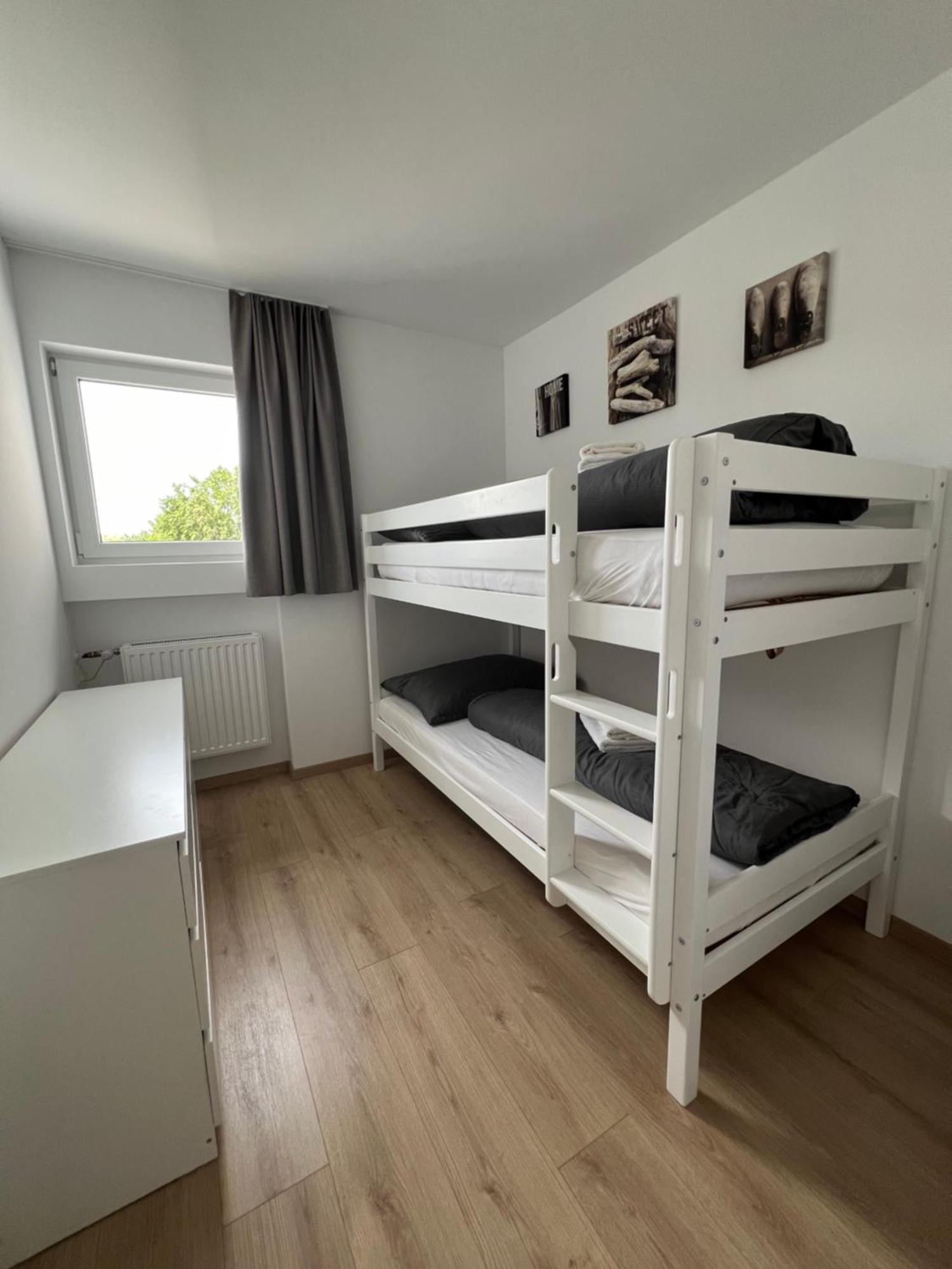 Ferienwohnung Ueber Den Daechern Von Брегенц Екстериор снимка